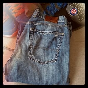 Lucky 181 relaxed straight jeans size 32